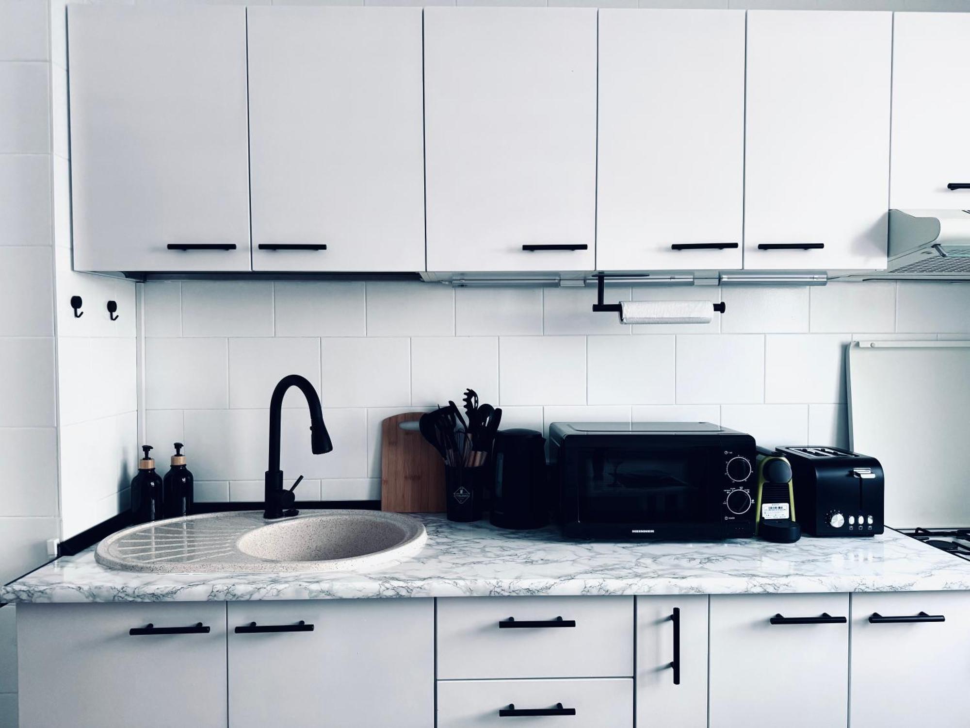 Unde Home Bukares Bagian luar foto